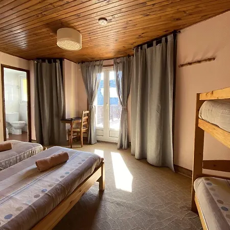 Doume's Hotel 2*